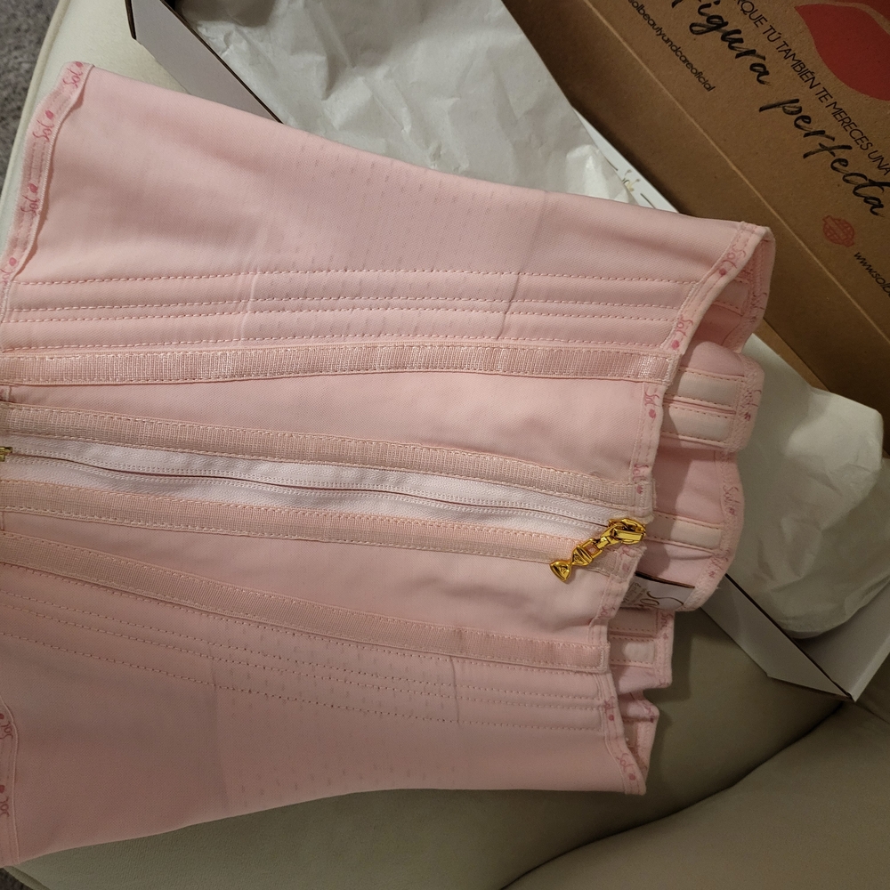 SOL Beauty And Care Extreme  Waist Trainer - Picture 2 of 2